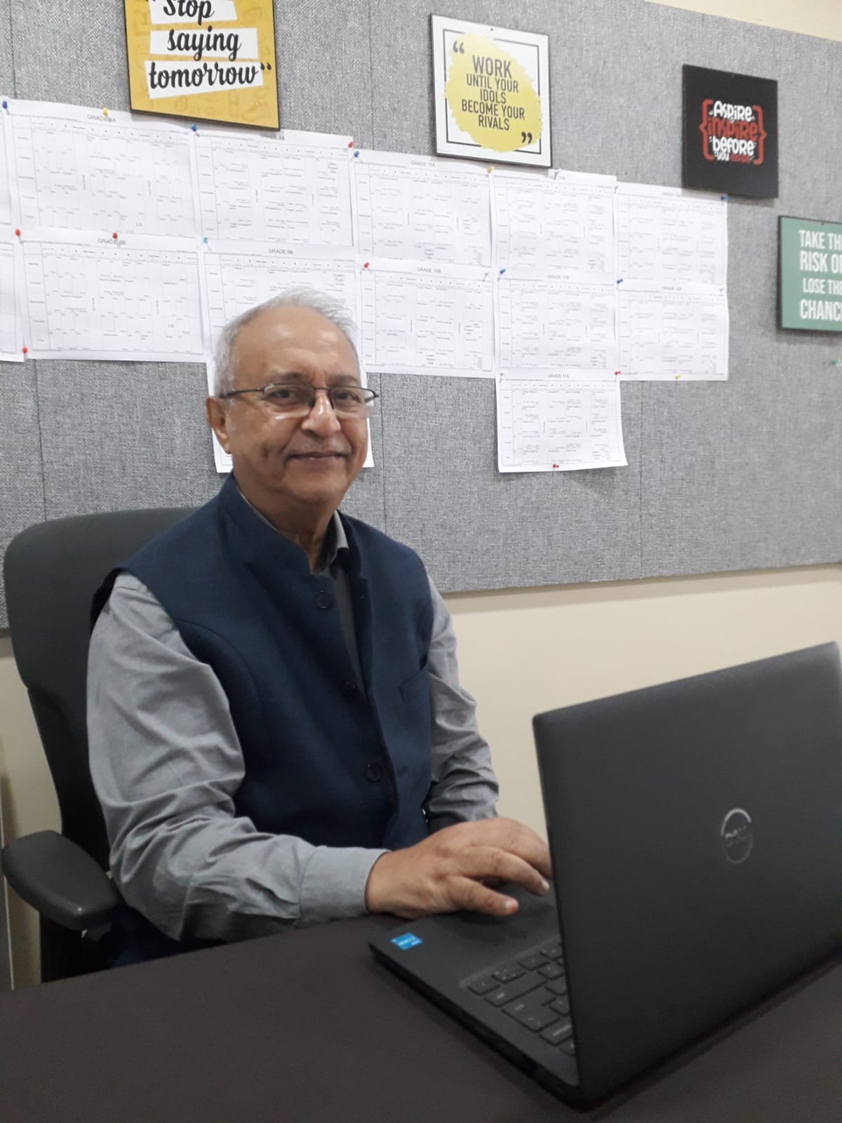 Dr. Babul Das